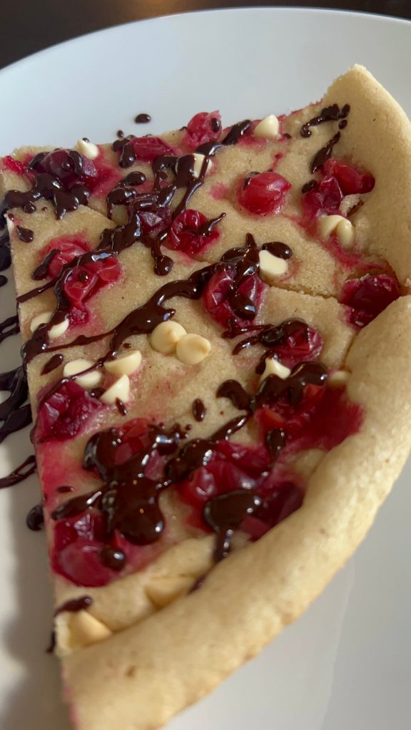 Delicious Fruit Pizza