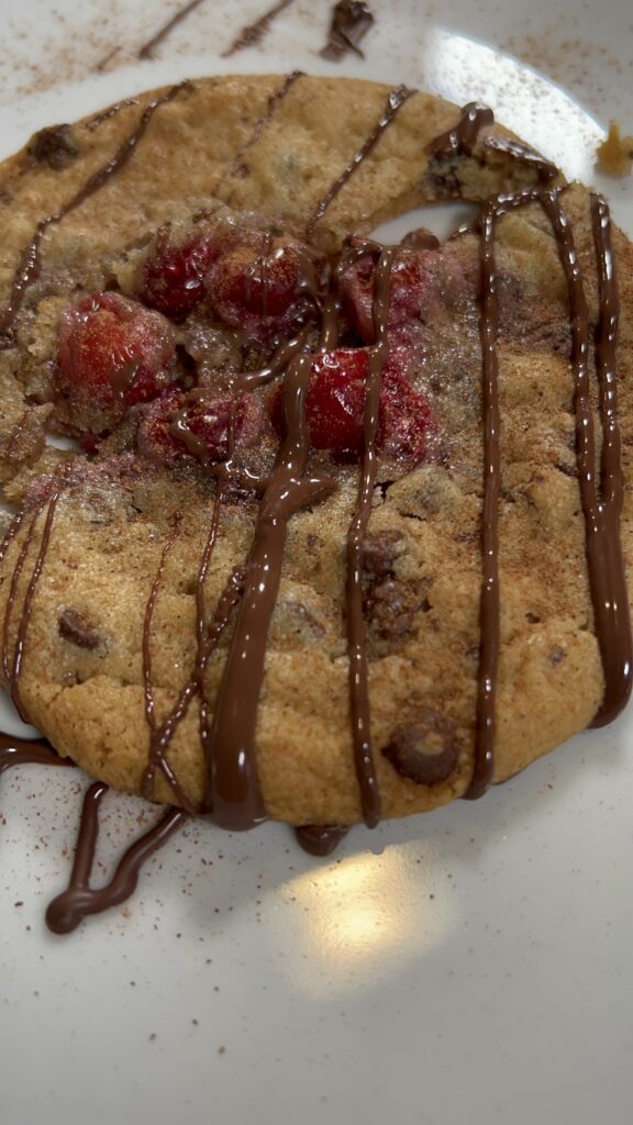 Delicious Chocolate Chip Cookie